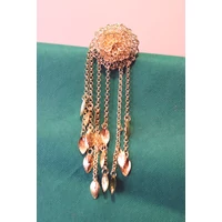 Indiai etnikai szári hajtű a.