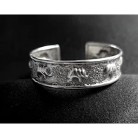 Elefántos ezüst karkötő 27 gr. Elefántos ezüst karkötő 27 gr.