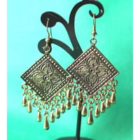 Indiai etnikai réz fülbevaló