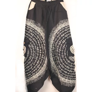 Aladdin mandalás fekete-feh.