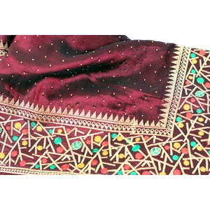 Borvörös -arany szári