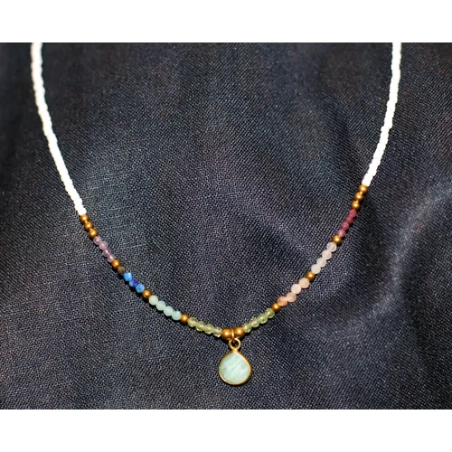 Amazonit medálos lánc