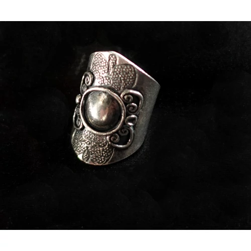 Hill Tribe gyűrű ezüst közép minta 12 gr.