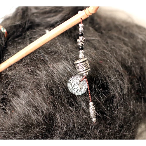 Hajtű etnikai díszes 3