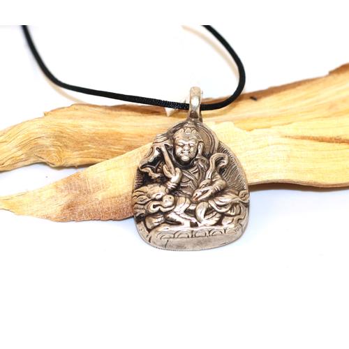 Manjushri Buddha medál