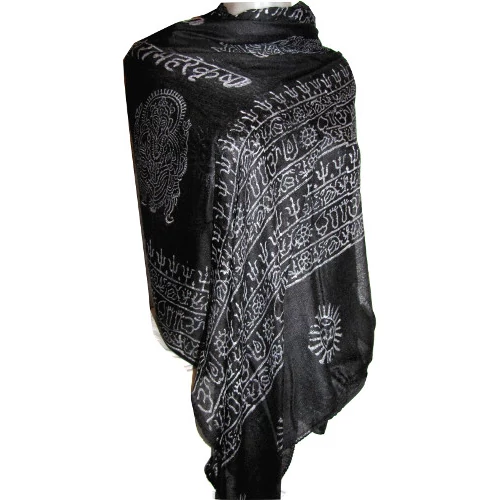 Mantra sál fekete-fehér